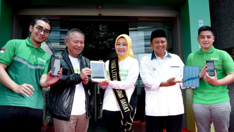 Makan Jengkol Mudahkan Masyarakat Membaca Buku