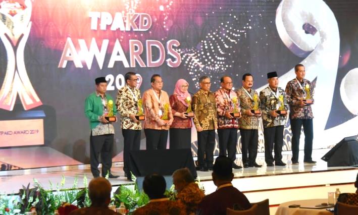 Raih Penghargaan TPAKD Award 2019