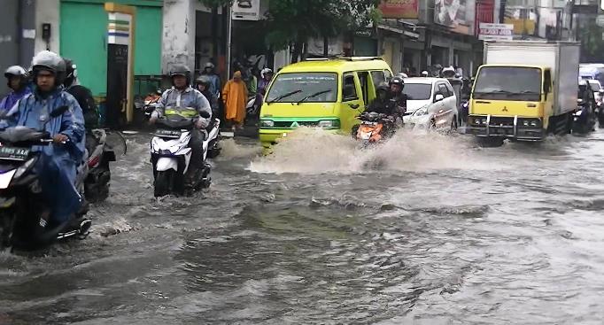 Musim Hujan, Pemerintah Kota Waspadai 67 Titik Banjir Musim Hujan, Pemerintah Kota Waspadai 67 Titik Banjir