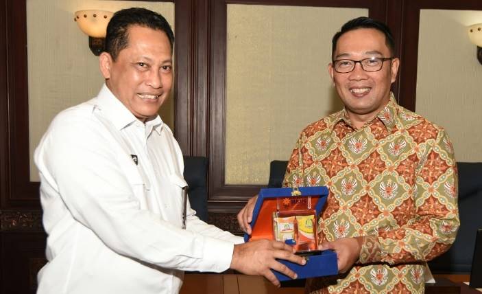 Bulog Pinjam Modal ke bjb Rp 1 Triliun Bulog Pinjam Modal ke bjb Rp 1 Triliun