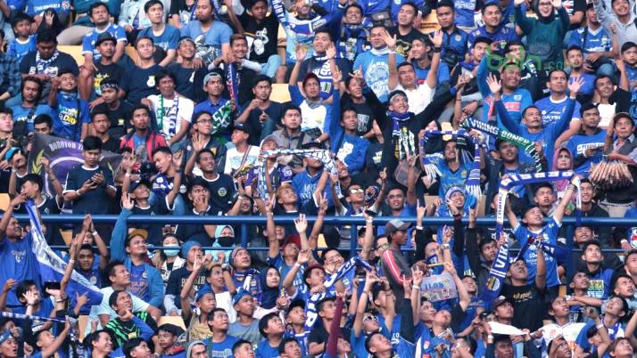 Kritikan Bobotoh Jadi Motivasi Tim