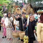 Jaga Tradisi ‘Hajat Bumi’ Sebagai Bentuk Syukur