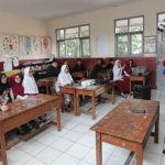 Kenalkan Fotografi kepada Siswa Melalui Program Humas Goes To School