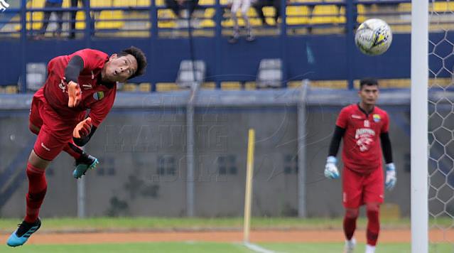 Usia Tak Halangi Made Berikan Penampilan Terbaik