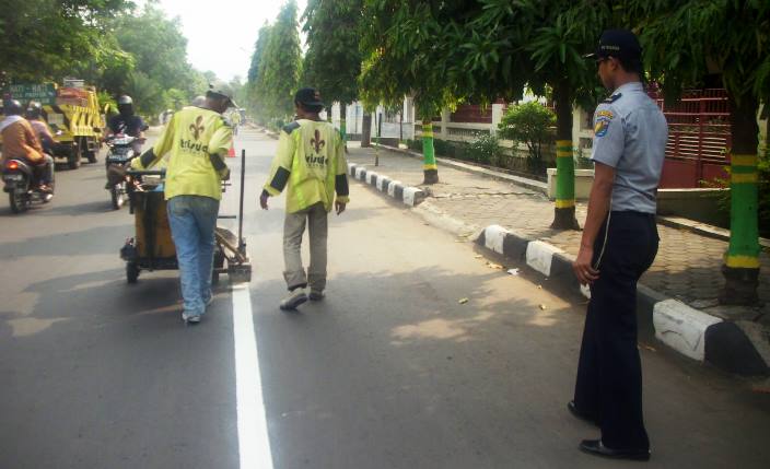 25% Jalan di Cimahi Belum Bermarka 25% Jalan di Cimahi Belum Bermarka