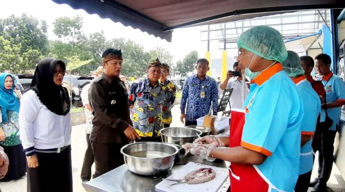 Miliki PIM, Pemkab Bandung Gencarkan Sosialisasikan Makan Ikan