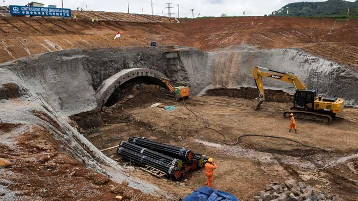 Ada 69 TKA Bekerja di Proyek KCIC Ada 69 TKA Bekerja di Proyek KCIC