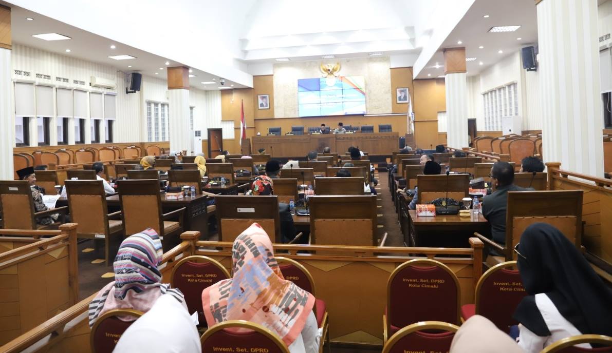 Reses Pertama Anggota Dewan Tanpa Uang Saku