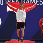 Angkat Besi Pecahkan Rekor Dunia