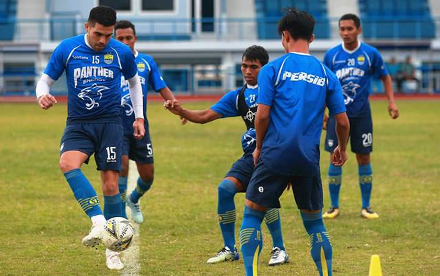 Asia Challenge, Fabiano Tak Sabar Bela Persib