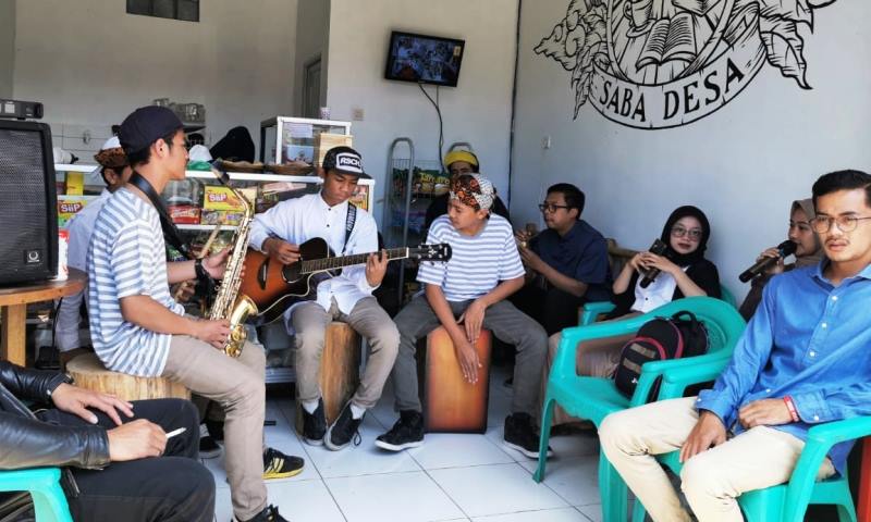 Cafe Jadi Daya Tarik Perpustakaan Pabukon