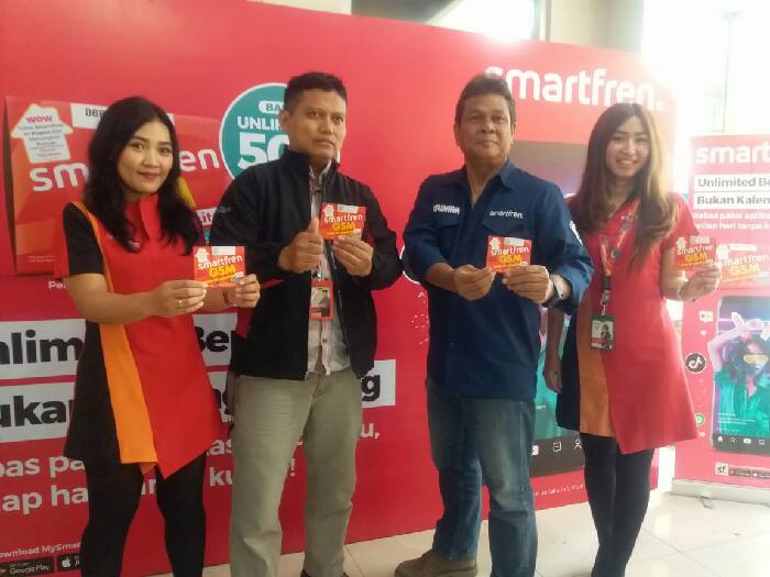 Smartfren Kukuhkan Diri Sebagai Raja Paket Internet Unlimited