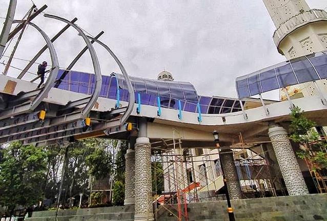 Proyek JPO Skywalk Molor