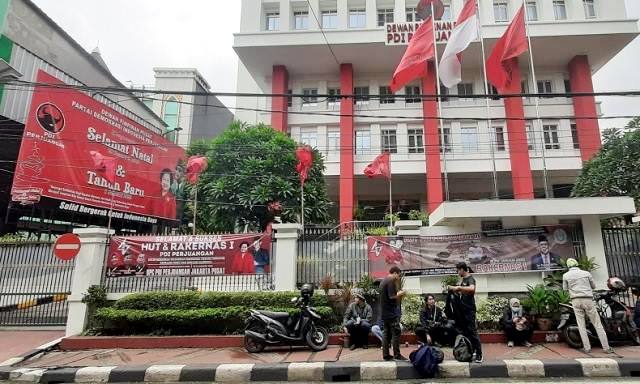 Penggeledahan Terhambat, Bukti KPK Dilemahkan