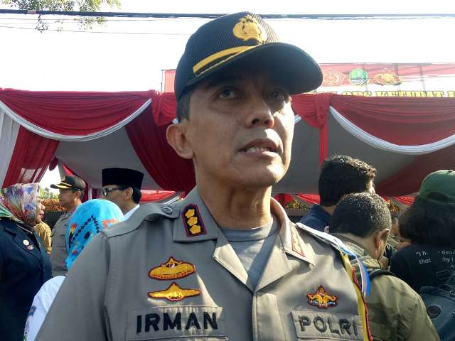 Polisi Buru Pelaku Pembacokan Brutal