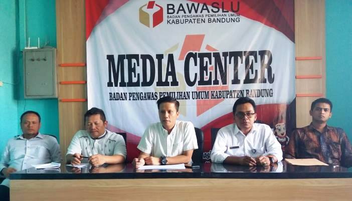 Bawaslu: Jangan Gunakan Sarana Pendidikan untuk Kampanye Bawaslu: Jangan Gunakan Sarana Pendidikan untuk Kampanye