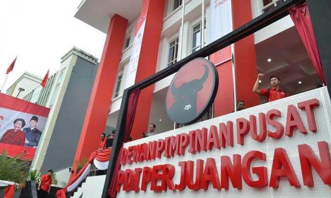 Tantangan PDIP Disambut Dingin Tantangan PDIP Disambut Dingin