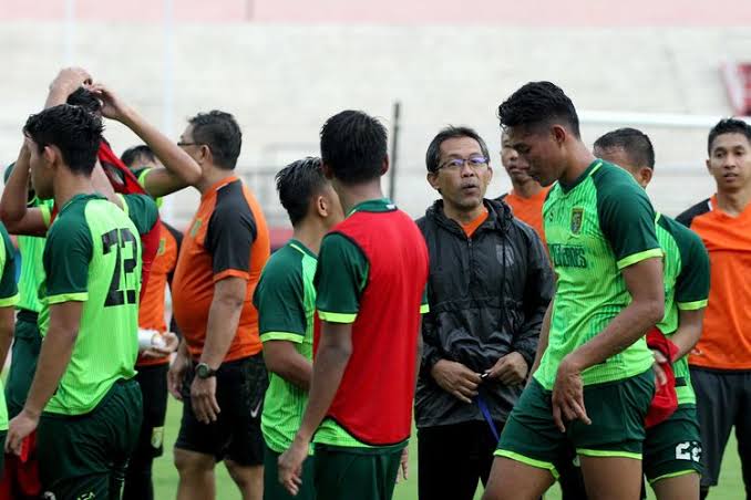 Persebaya Butuh Satu Striker Lagi