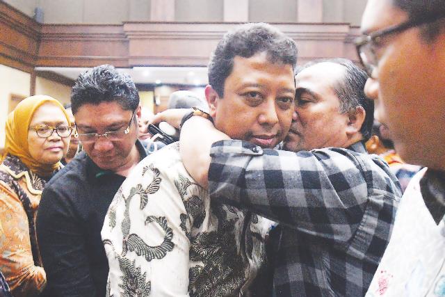 Rommy Divonis Dua Tahun Penjara