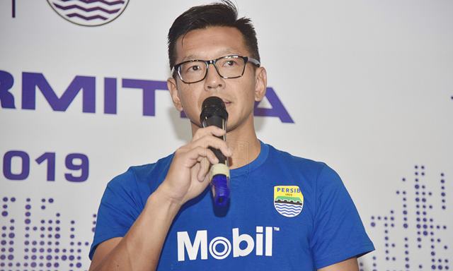 Incar Dua Pemain Asing