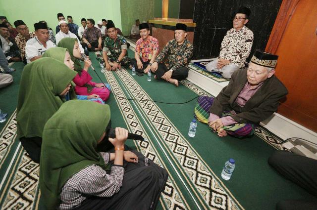 Wali Kota Serukan Warga untuk Peduli Lingkungan