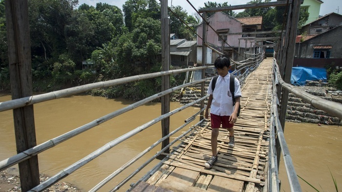 Hampir 20 Tahun, Jembatan di Cipatat Baru Terbangun