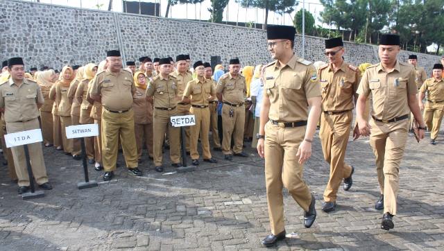 Zakat Profesi ASN Tembus Rp 2,4 M Zakat Profesi ASN Tembus Rp 2,4 M