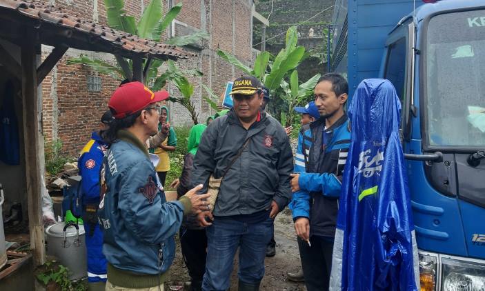 Bantuan Kemensos di Pusatkan di Padalarang