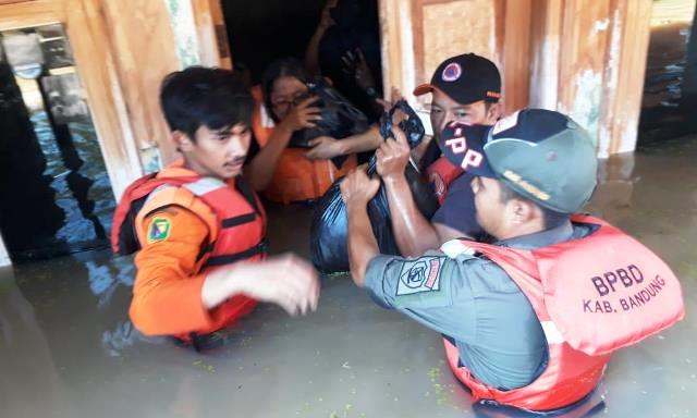 Enam Kecamatan di Kabupaten Bandung Masih Terendam Banjir