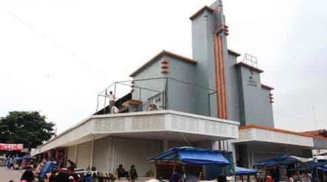 Disbudparpora Cimahi Ajukan Pengelolaan Eks Gedung Bioskop Rio ke Pemprov Jabar Eks Gedung Bioskop Rio yang berada di Kota Cimahi harus dikelola dan dimanfaatkan untuk pagelaran kesenian dan kemajuan UMKM