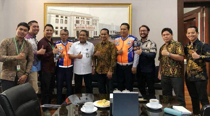 Grab dan Pemkot Bandung Sepakat Bangun Ekosistem Alat Mobilitas Pribadi yang Aman