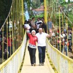 Jantung Desa Diresmikan, Anak Sekolah Tak Gunakan Rakit