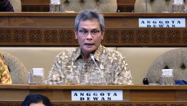 DPR Desak Pemerintah Tuntaskan Honorer K2