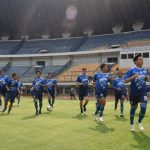 Pedagang Inginkan Persib Bermain di GBLA