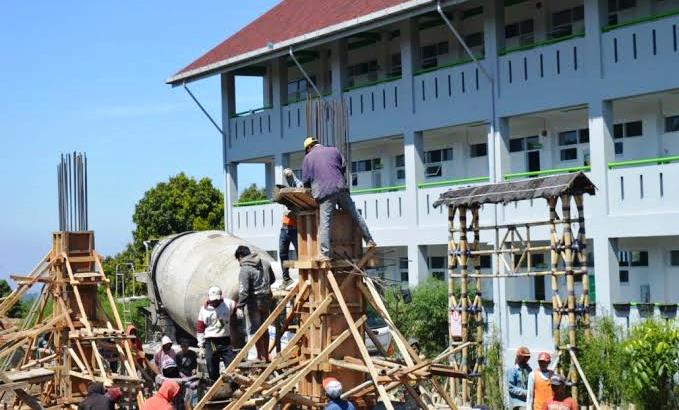 Penyaluran Bansos Kerap jadi Komoditas Politik