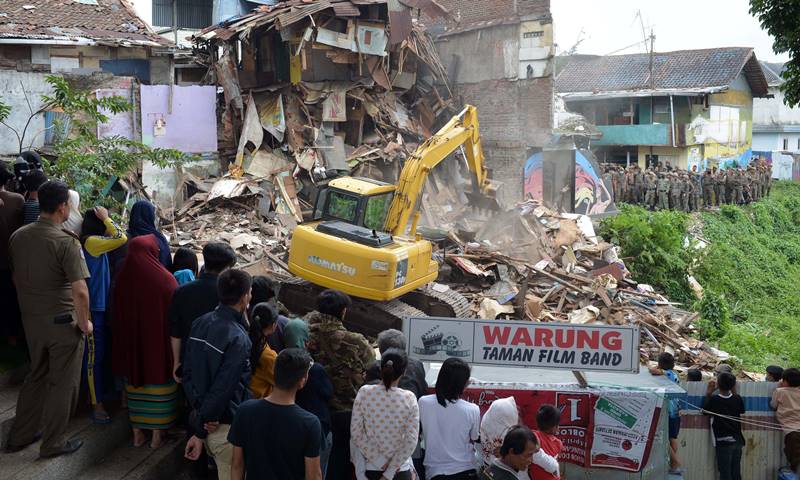 Pembangunan Rumah Deret Segera Dilakukan