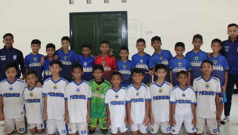 Persiapan U-12 Persib Hadapi DCT Cina Persiapan U-12 Persib Hadapi DCT Cina