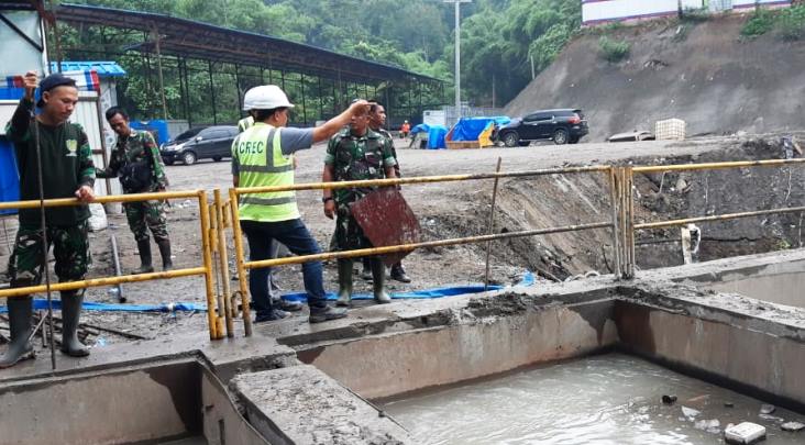 Cemari Sungai, Proyek Dihentikan Cemari Sungai, Proyek Dihentikan