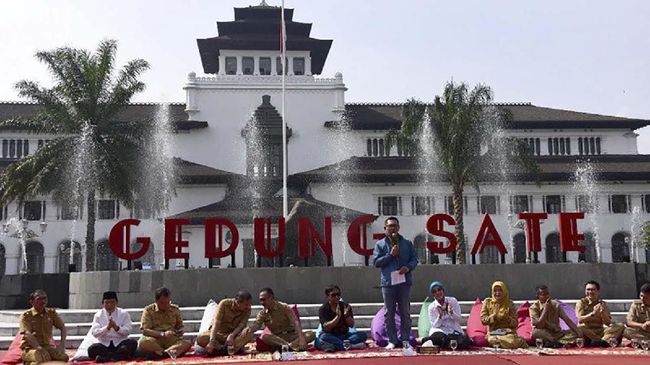 Pembangunan Desa dan Wisata Jurus Jabar Hadapi 2020