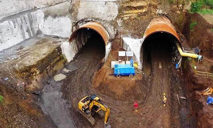 Curug Jompong Dipaksakan Beroperasi?