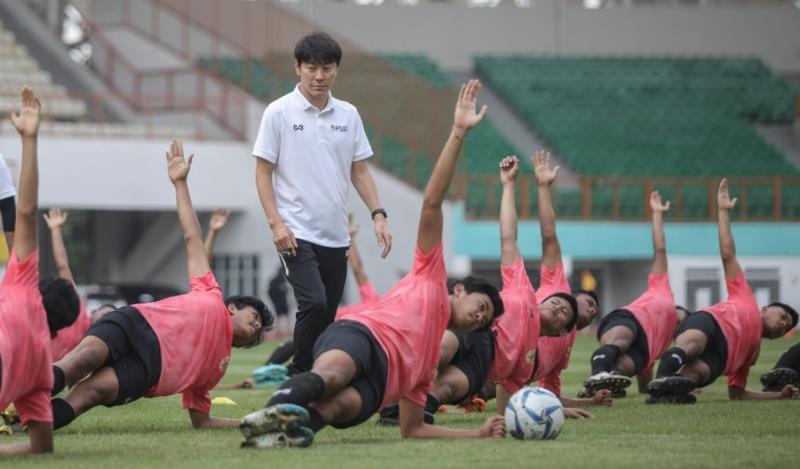 Timnas Indonesia Belum Tenang Timnas Indonesia Belum Tenang