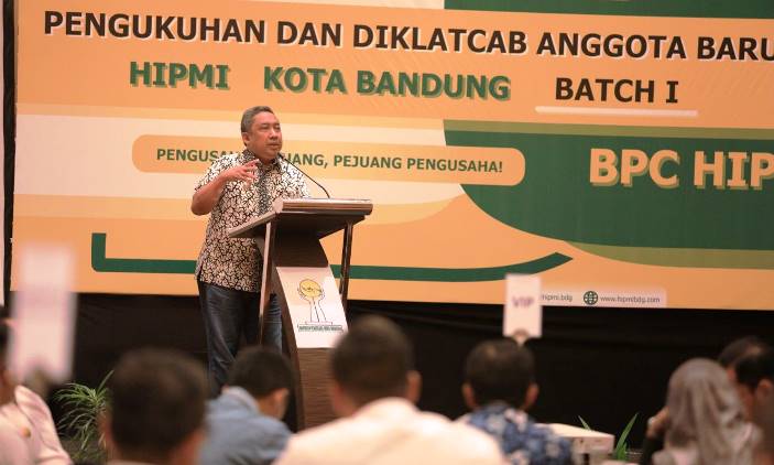 Yana Minta HIPMI Berkontribusi pada Masyarakat Yana Minta HIPMI Berkontribusi pada Masyarakat