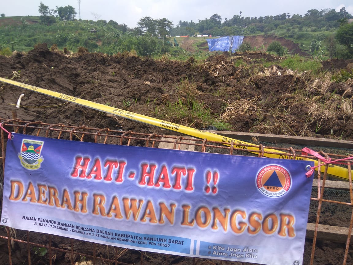 Lewat CSR, PT Jasa Marga Akan Beli Lahan Warga Terdampak Longsor Lewat CSR, PT Jasa Marga Akan Beli Lahan Warga Terdampak Longsor