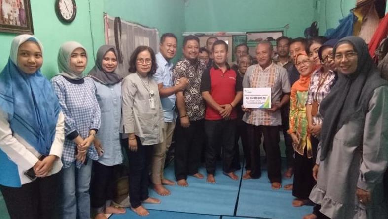 BPJamsostek Beri Bantuan Korban Longsor DPT