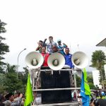 Bupati 'Sentil' Kadisnakertrans Saat Aksi Unjuk Rasa Buruh