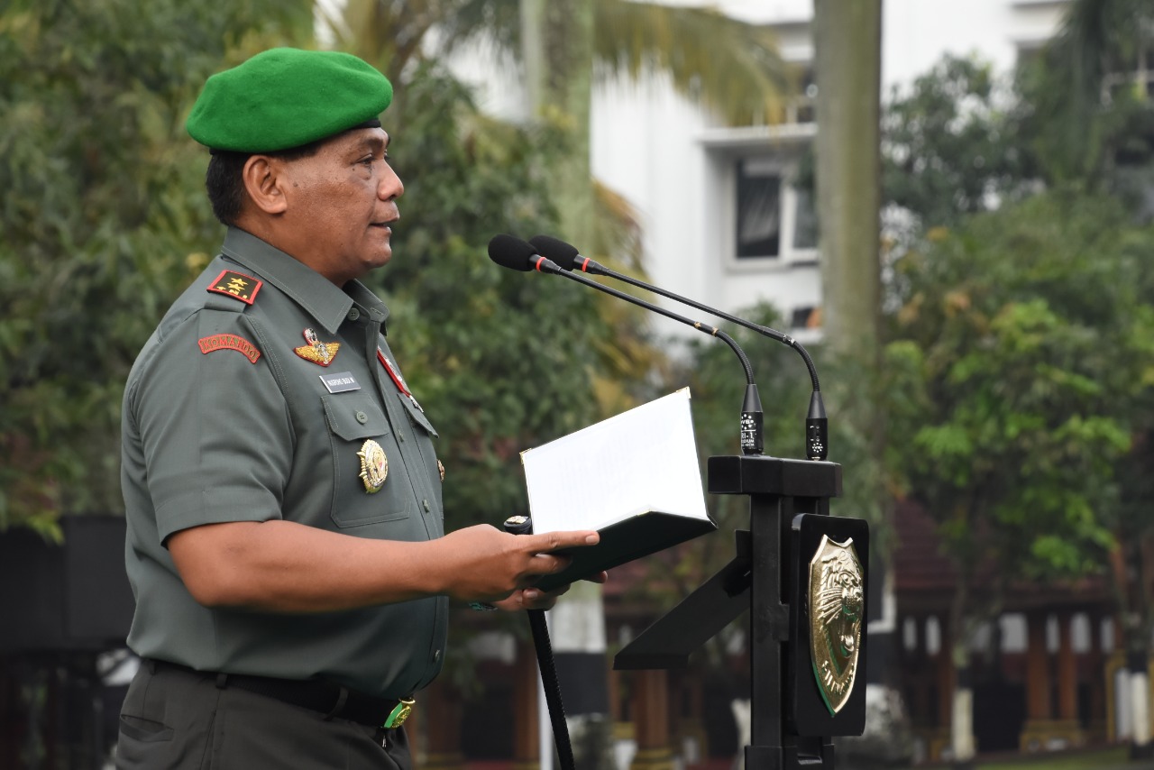 Pangdam III/Slw Ingatkan Prajurit untuk Berhati-hati Gunakan Medsos