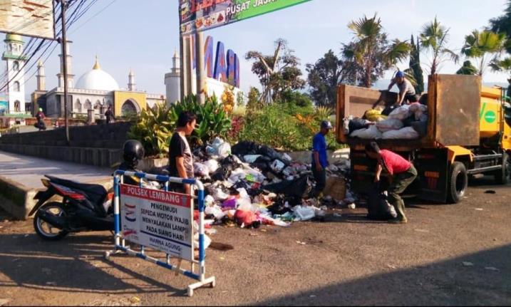 Minim TPST, Warga Bisa Buang Sampah di Pinggir Jalan