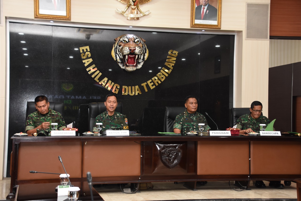Kedatangan Tim Wasrik Pos Audit Itjenad, Pangdam III/Slw Ingin Seluruh Kesatuan Transparan dan Terbuka Kedatangan Tim Wasrik Pos Audit Itjenad, Pangdam III/Slw Ingin Seluruh Kesatuan Transparan dan Terbuka