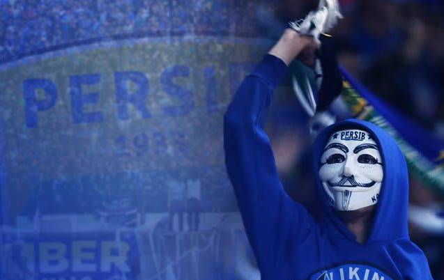 Diminta Tak Nyalakan Flare di Laga Persahabatan