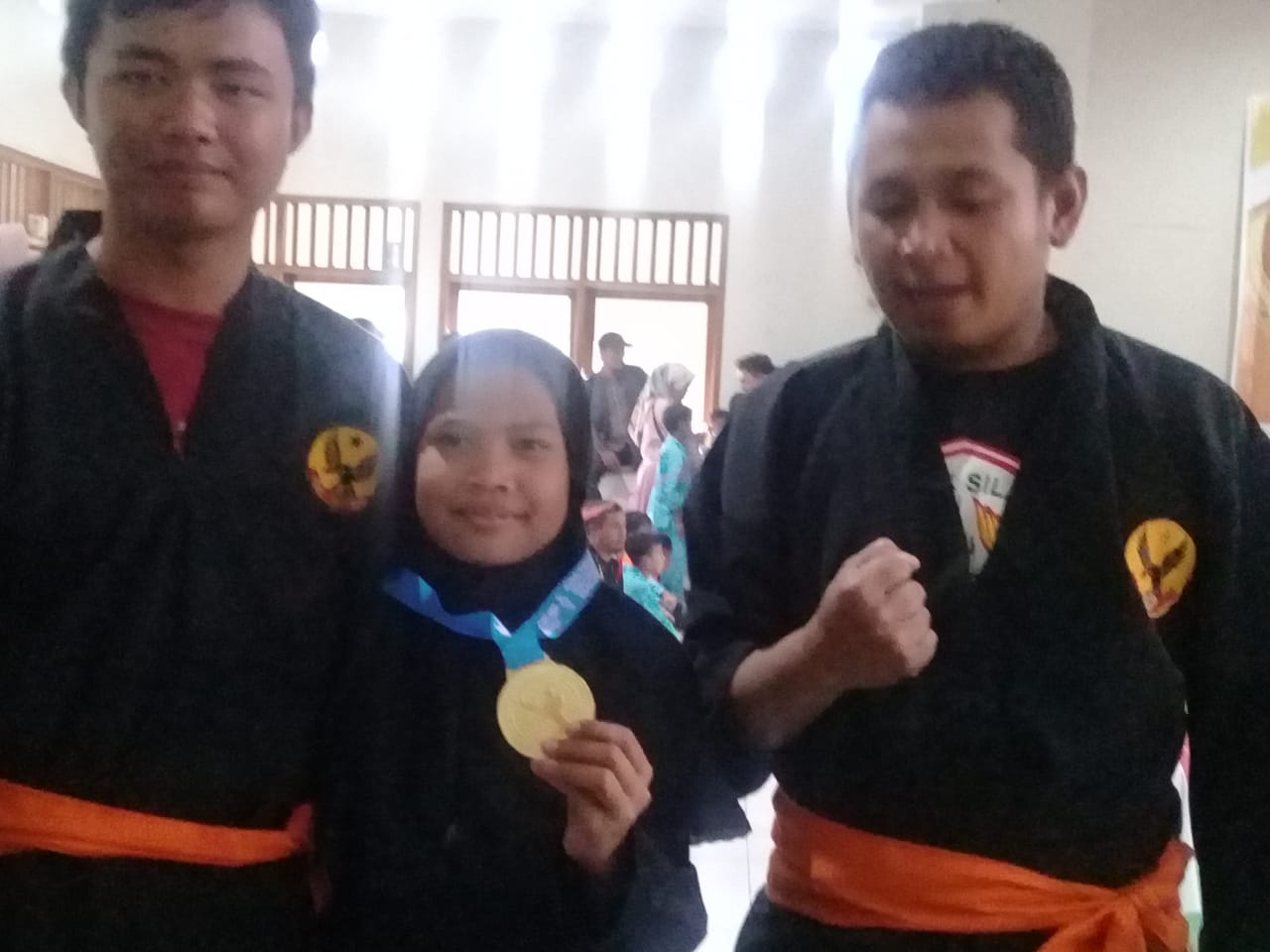 Puput, Siswi SD Mekar Sari Bayongbong Garut Sabet Medali Emas Kejuaran Silat antar Pelajar se Jabar